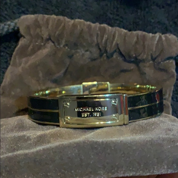 Michael Kors Gold and Black Logo Plaque Bracelet - Picture 1 of 4